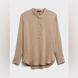 Banana Republic Beige Washed Satin Tunic Blouse Size Small NWT